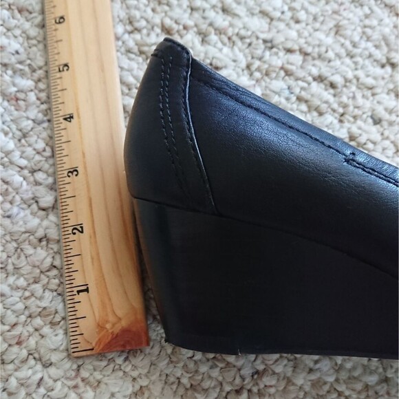 Clarks Artisan open toe wedges in black size 7.5 - Picture 7 of 10